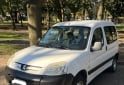 Utilitarios - Peugeot Partner 2013 GNC 222000Km - En Venta