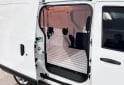 Utilitarios - Renault Kangoo confort 2022 Nafta 65000Km - En Venta