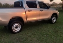 Camionetas - Toyota Toyota Hilux DX 4x2 2021 Diesel 175000Km - En Venta