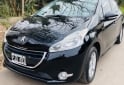 Autos - Peugeot 208 2015 GNC 125000Km - En Venta