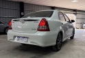 Autos - Toyota Etios Platinum 2017 Nafta 140000Km - En Venta