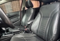 Autos - Ford Fiesta 2015 Nafta 121000Km - En Venta