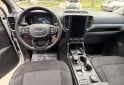 Camionetas - Ford RANGER V6 AT 2024 Diesel 45000Km - En Venta