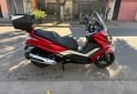 Motos - Kymco Downtown 350 2022 Nafta 7800Km - En Venta