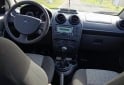 Autos - Ford Fiesta Max 2011 Nafta 127000Km - En Venta