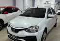 Autos - Toyota ETIOS 2021 Nafta 40000Km - En Venta