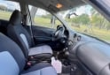 Autos - Nissan March 2013 Nafta 64000Km - En Venta