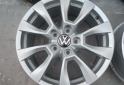 Accesorios para Autos - Llantas 17 Amarok Muy buenas. $1.100.000 las 4. No bajo precio. - En Venta