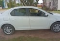 Autos - Renault Logan expresión 1.6 2016 Nafta 145000Km - En Venta