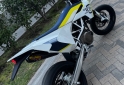 Motos - Husqvarna 701 supermoto 2018 Nafta 14000Km - En Venta