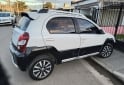 Autos - Toyota Etios Cross 2015 Nafta 139500Km - En Venta