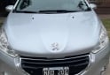 Autos - Peugeot 208 feline 2014 Nafta 83600Km - En Venta