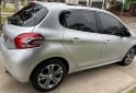 Autos - Peugeot 208 feline 2014 Nafta 83600Km - En Venta