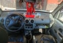 Autos - Renault Kangoo 2008 Diesel 198000Km - En Venta