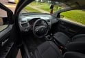 Autos - Volkswagen Suran 2017 GNC 122000Km - En Venta