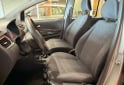 Autos - Volkswagen Suran 2013 Nafta 131000Km - En Venta