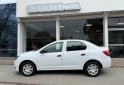 Autos - Renault NUEVO LOGAN AUTHENTIQUE 2016 Nafta 132000Km - En Venta
