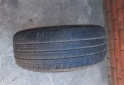 Accesorios para Autos - Vendo dos neumáticos Brigestone. 215 55 17 - En Venta