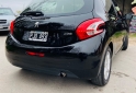 Autos - Peugeot 208 2015 GNC 126000Km - En Venta