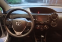 Autos - Toyota ETIOS 2017 Nafta 77000Km - En Venta