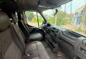 Utilitarios - Renault Master minibus 2018 Diesel 322000Km - En Venta
