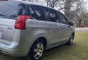 Autos - Peugeot 5008 2014 Nafta 150000Km - En Venta