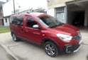 Utilitarios - Renault Kangoo Stepway 2020 Nafta 114000Km - En Venta