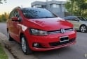 Autos - Volkswagen Suran Highline 2015 Nafta 150000Km - En Venta