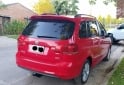 Autos - Volkswagen Suran Highline 2015 Nafta 150000Km - En Venta