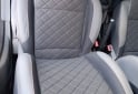 Autos - Volkswagen Suran Highline 2015 Nafta 150000Km - En Venta