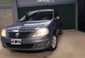 Autos - Renault Logan 2010 Nafta 180000Km - En Venta