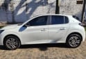 Autos - Peugeot 208 Feline 2022 Nafta 28000Km - En Venta
