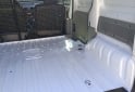 Utilitarios - Renault Kangoo 2012 Nafta 260000Km - En Venta