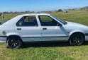 Autos - Renault 19 1995 Nafta 240000Km - En Venta