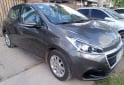 Autos - Peugeot 208 2018 Nafta 141400Km - En Venta