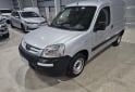Utilitarios - Peugeot Partner furgon 2017 Diesel 100000Km - En Venta