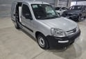 Utilitarios - Peugeot Partner furgon 2017 Diesel 100000Km - En Venta