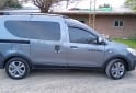 Utilitarios - Renault Stepway 2024 Nafta 18900Km - En Venta