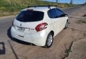 Autos - Peugeot 208 2013 Nafta 110000Km - En Venta