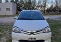 Autos - Toyota Etios 2015 Nafta 155000Km - En Venta