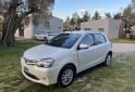 Autos - Toyota Etios 2015 Nafta 155000Km - En Venta
