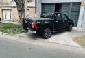 Camionetas - Toyota Hilux srx 4x4 2023 Diesel 45000Km - En Venta