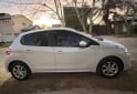 Autos - Peugeot 208 touch 2016 Nafta 139000Km - En Venta