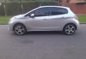 Autos - Peugeot 208 allure 2013 Nafta 126000Km - En Venta