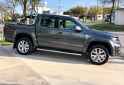 Camionetas - Volkswagen Amarok V6 Highline 2023 Diesel 38000Km - En Venta