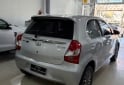 Autos - Toyota ETIOS 2014 Nafta 142000Km - En Venta