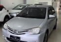 Autos - Toyota ETIOS 2014 Nafta 142000Km - En Venta