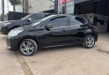 Autos - Peugeot 208 feline 2015 Nafta 124000Km - En Venta