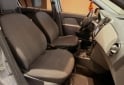 Autos - Renault LOGAN PRIVILEGE 2017 GNC 150000Km - En Venta