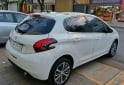 Autos - Peugeot 208 2017 Nafta 110000Km - En Venta